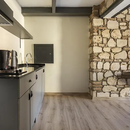Excellent Flat Near Hadrians Gate Appartement
